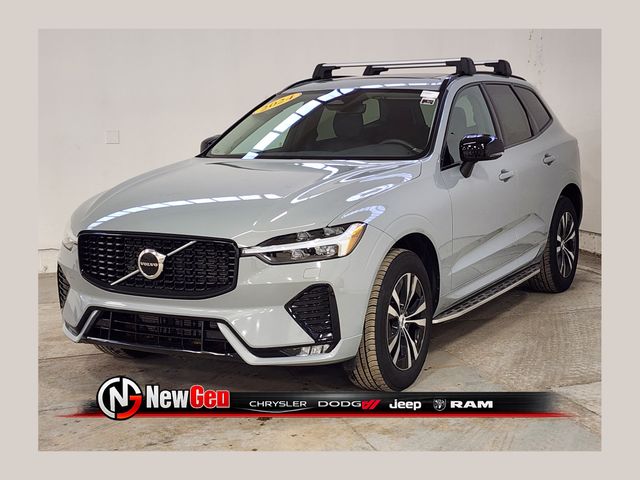2024 Volvo XC60 B5 Core Dark Theme AWD