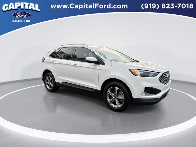 Used 2023 White Ford SEL image 2
