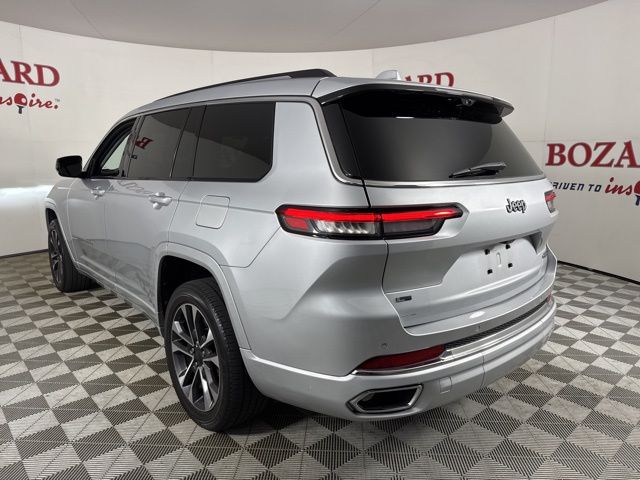 2022 Silver Zynith Jeep Grand Cherokee L Overland RWD SUV