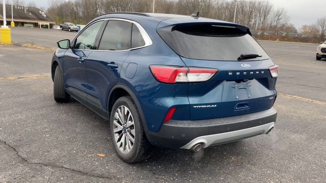 2020 Ford Escape Titanium Hybrid 6