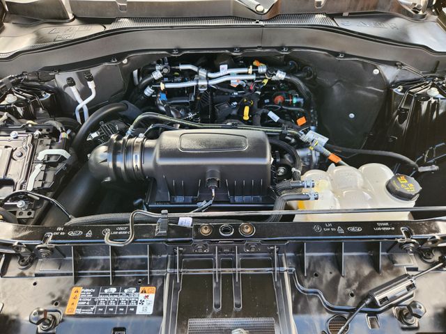 2024 Ford Explorer XLT Black at DeMontrond Auto Country