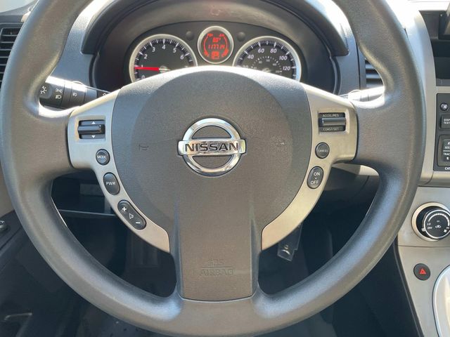 2010 Nissan Sentra 2.0 SR 28