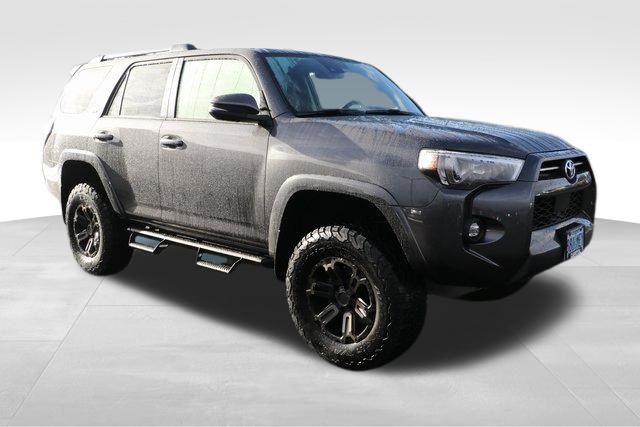 2021 Toyota 4Runner SR5 Premium 18