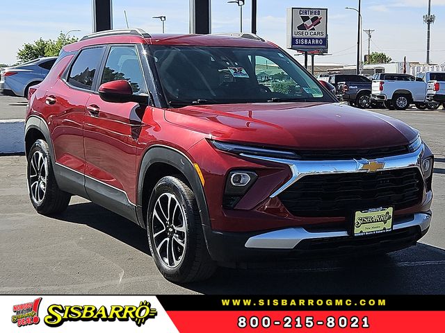 Red (Crimson Metallic) 2024 Chevrolet Trailblazer LT FWD SUV / Crossover Front-Wheel Drive Continuously Variable Transmission