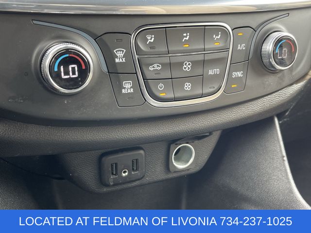 Used 2022 Chevrolet Traverse For Sale in Livonia, MI