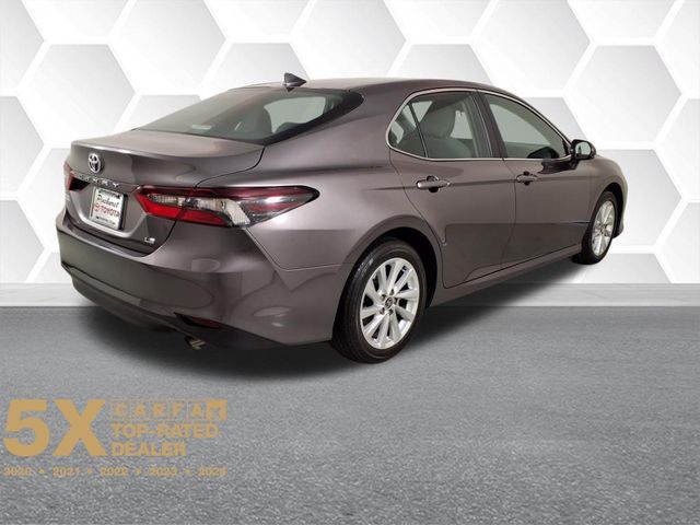 2024 Toyota Camry LE photo