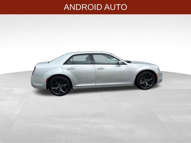 2023 Chrysler 300 S photo