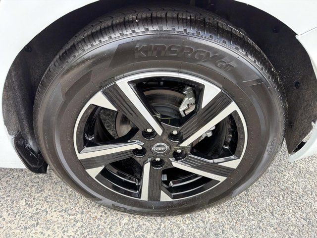 2025 Nissan Sentra SV - Photo 30