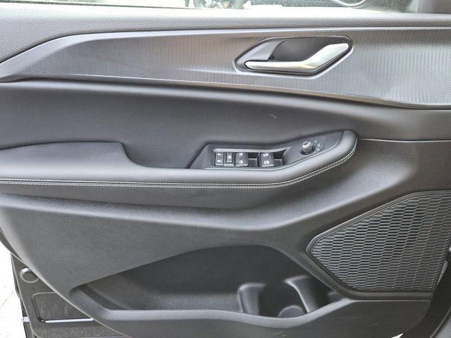 2026 Jeep Grand Cherokee L Laredo 4x4