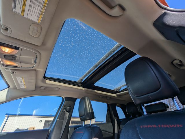 2015 Mango Tango Pearlcoat Jeep Cherokee Trailhawk 4X4 SUV