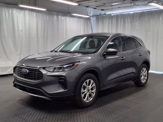 2023 Ford Escape - Image 5