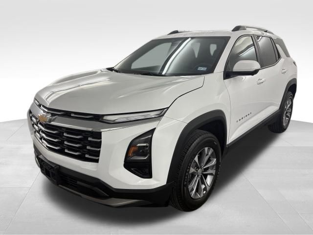 2025 Chevrolet Equinox LT — photo 2