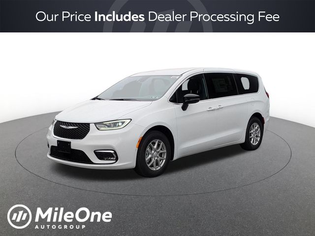 new 2026 Chrysler Pacifica car, priced at $42,445