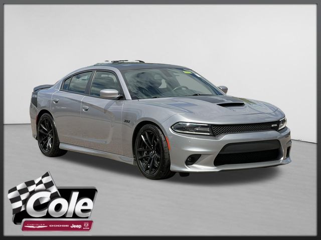 2017 Dodge Charger Plata (Billet Silver Metallic Clearcoat) Sedán Tracción trasera 8 velocidades Automática