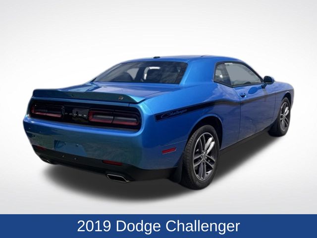 2019 Dodge Challenger SXT AWD