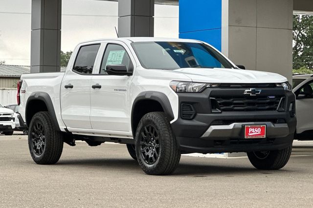 View vehicle photo 2