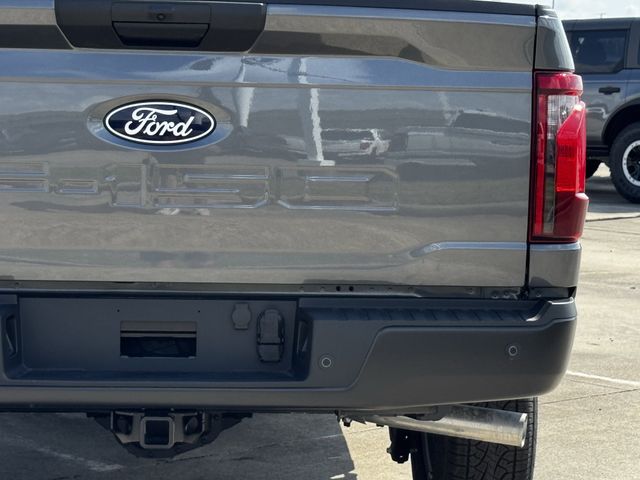 New 2026 Gray Ford XL image 9