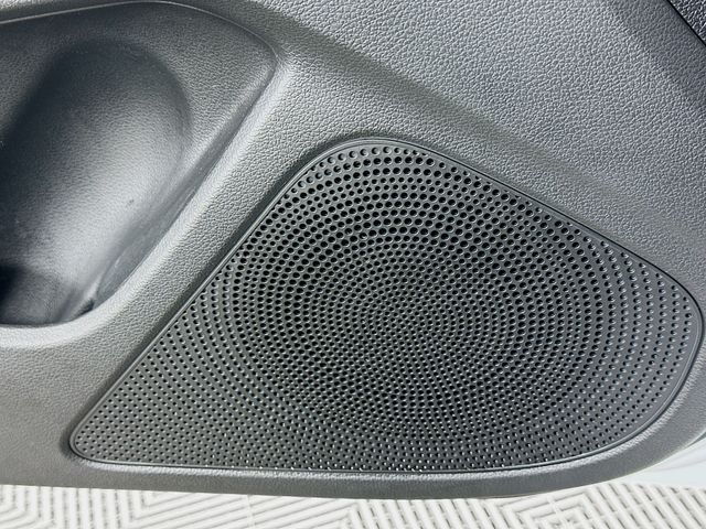 Thumbnail: 2025 Genesis G70 - 19