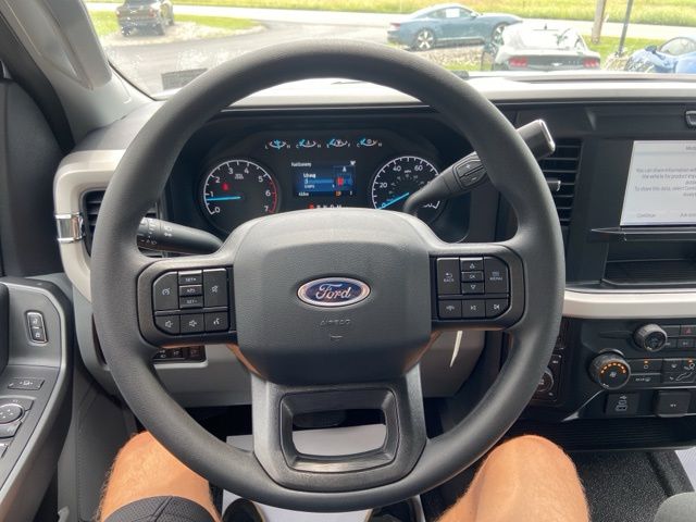 2025 Ford F-350SD XLT - 10