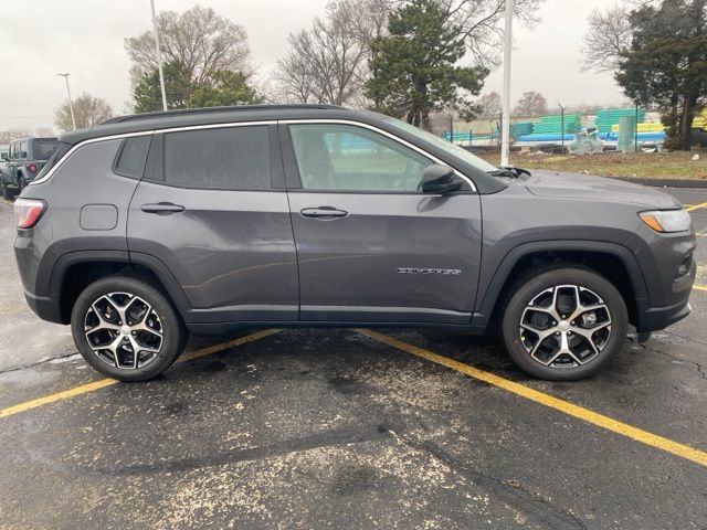 2024 Jeep Compass Limited 4