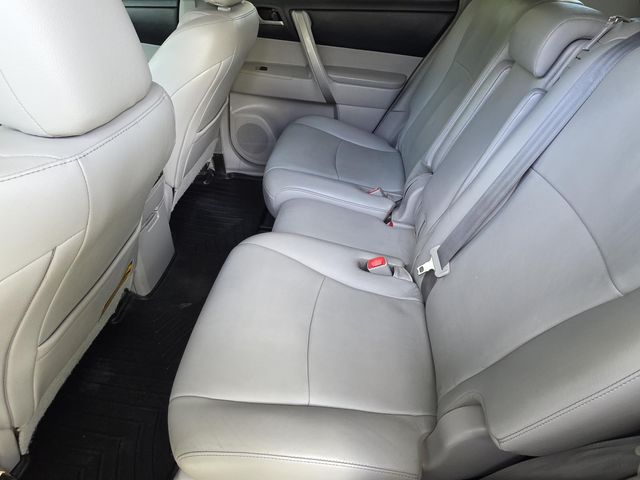 Used 2012 Toyota Highlander SUV