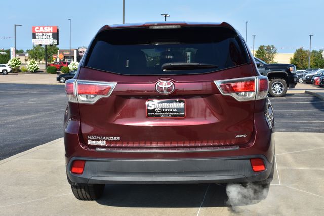 Used 2016 Toyota Highlander SUV
