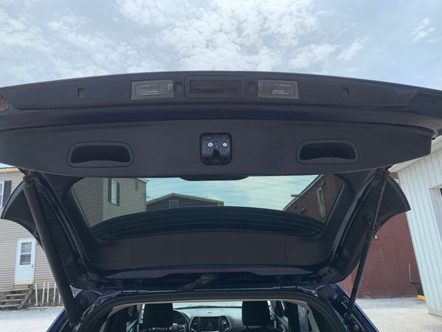 Used 2015 Jeep Cherokee SUV