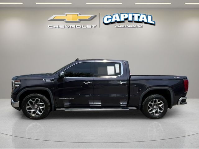 Used 2022 Silver GMC SLT image 2