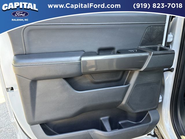 Used 2023 White Ford XLT image 17