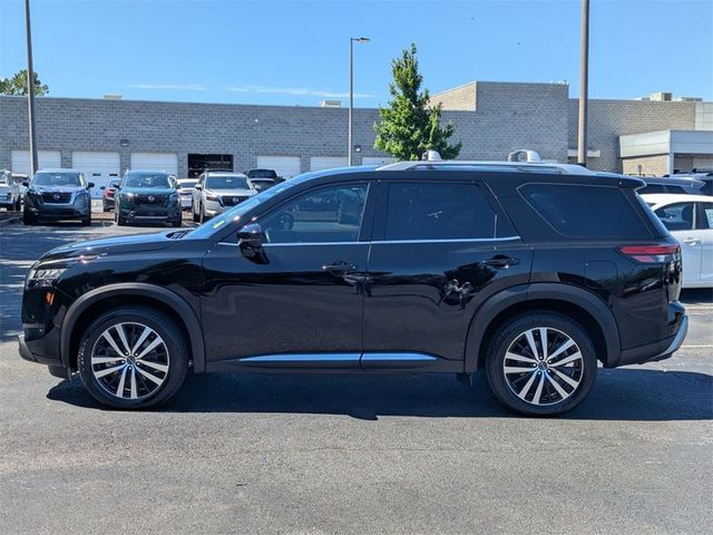 2022 Super Black Nissan Pathfinder Platinum FWD SUV