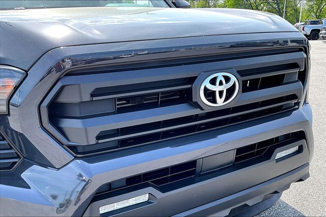 Used 2025 Toyota Tacoma SR5 4D Double Cab