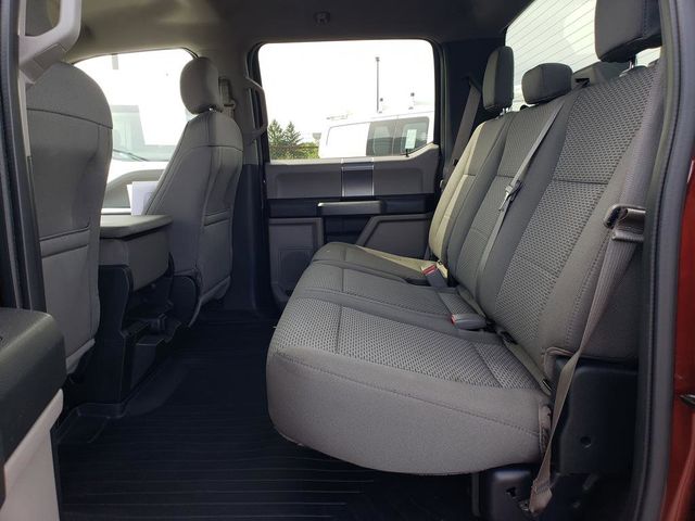 2016 Ford F-150 XLT - 11