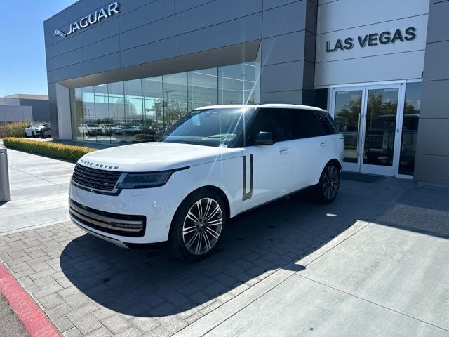2024 Land Rover Range Rover P530 SE LWB AWD