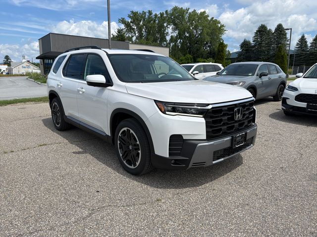 Platinum White Pearl 2026 Honda Pilot SUV / Crossover All-Wheel Drive Automatic