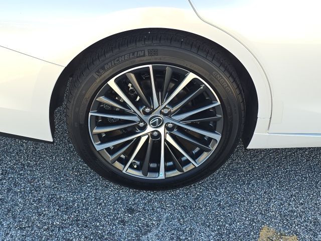 2023 Lexus ES 350 Luxury:B01893