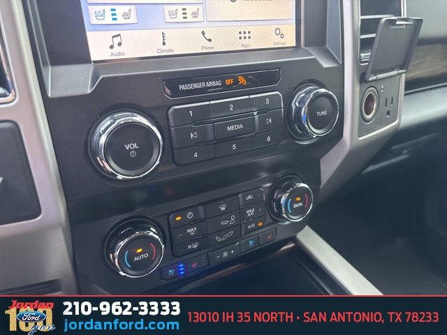 Used Car 2019 Ford F-150  Lariat For Sale Under $30,000 In San Antonio, Texas