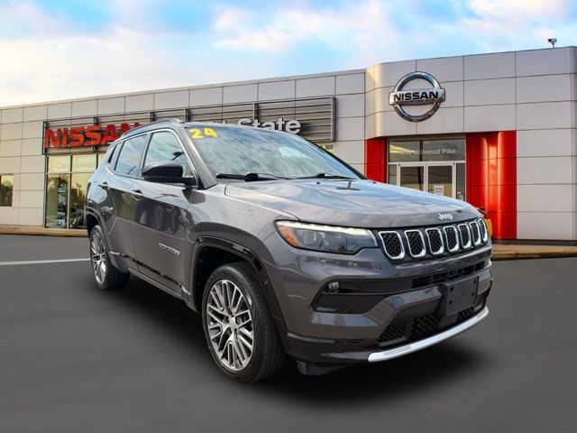 Gray 2024 Jeep Compass SUV / Crossover Four-Wheel Drive 8-Speed Automatic