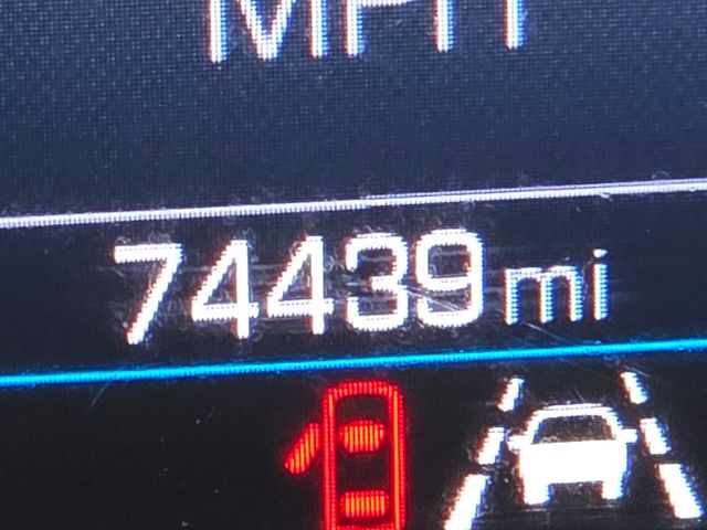 Used 2020 Blue GMC SLE image 24