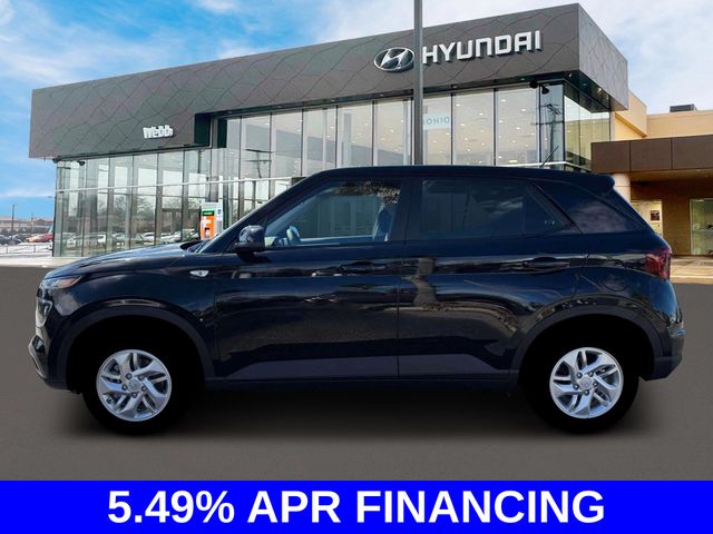 New 2026 Black Hyundai SE image 3