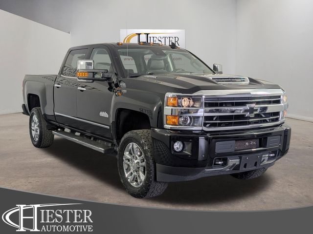 2018 Chevrolet Silverado 2500HD High Country Crew Cab 4WD