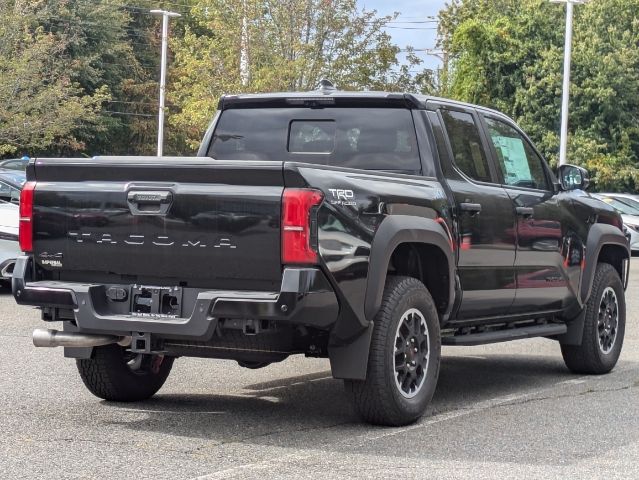 2024 Toyota Tacoma TRD Off-Road 3