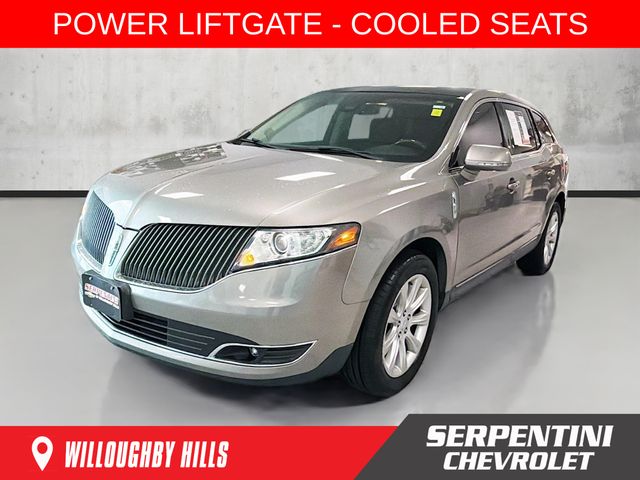 2015 Lincoln MKT FWD