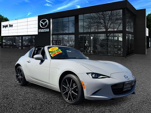 2025 Mazda MX-5 Miata RF Grand Touring RWD