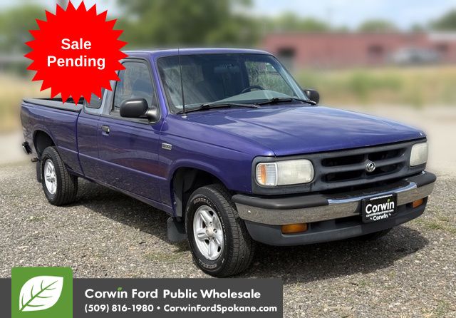 1996 Mazda B-Series B2300 SE RWD