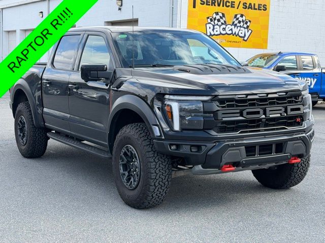 2025 Ford F-150 Raptor SuperCrew 4WD