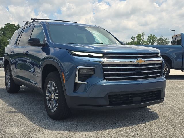2025 Chevrolet Traverse LT:C02725