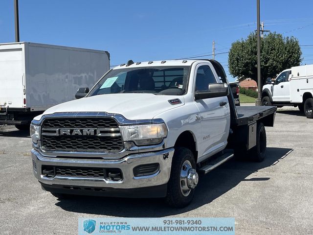 Bright White Clearcoat 2021 RAM 3500 Chassis Pickup Truck Four-Wheel Drive 6-Speed Automatic