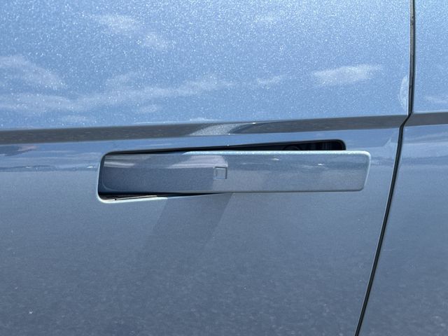 Used 2023 Blue Hyundai SEL image 44