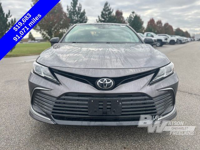 2023 Toyota Camry LE 8