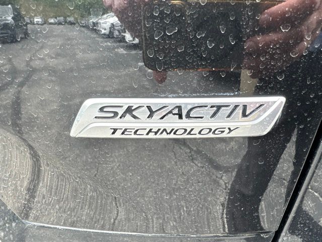 Used 2018 Black Mazda Touring image 10